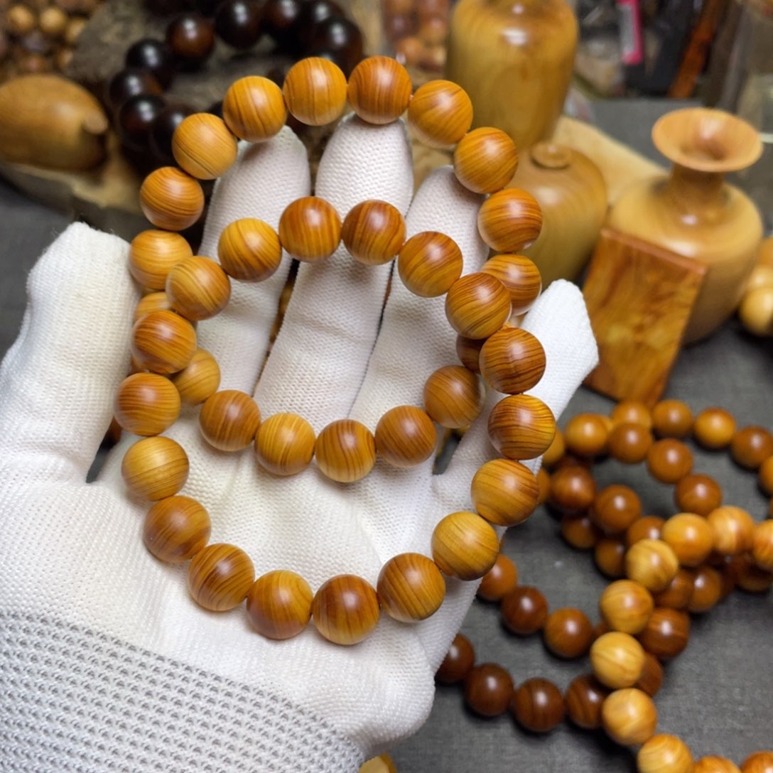 柏木（崖柏）1.2黄泥膏红油2串