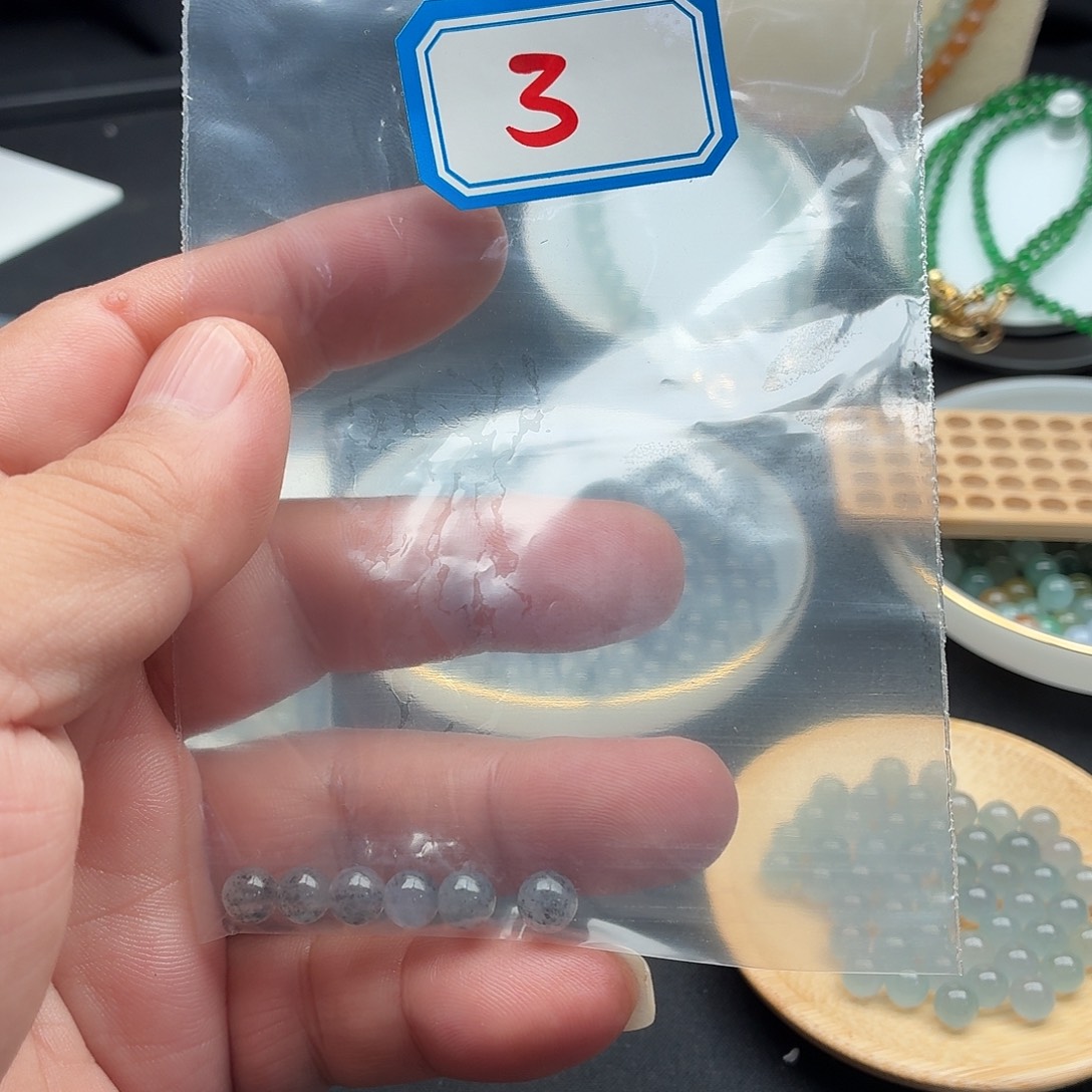 小***鱼未镶嵌定制翡翠翡翠珠链