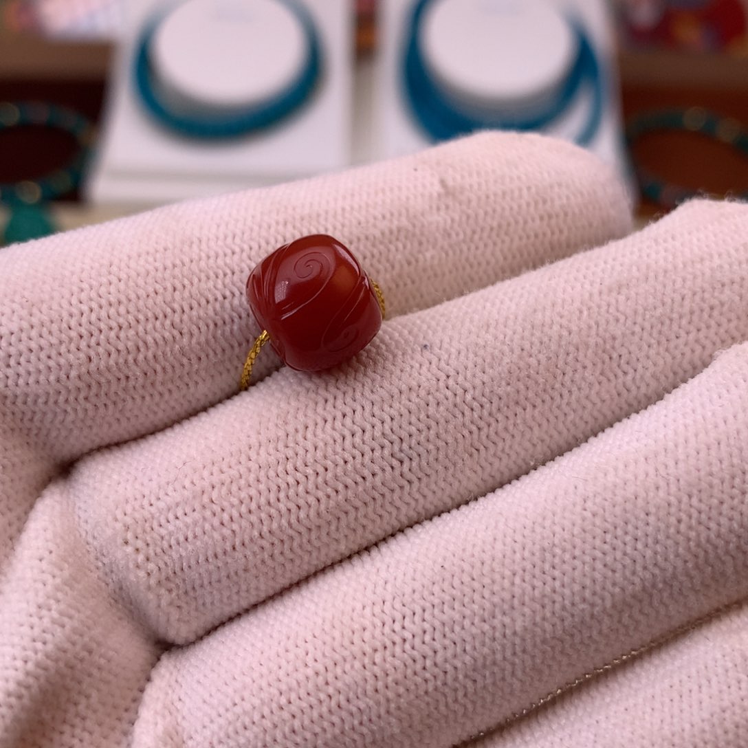 南红玛瑙配饰84未镶嵌?*郭