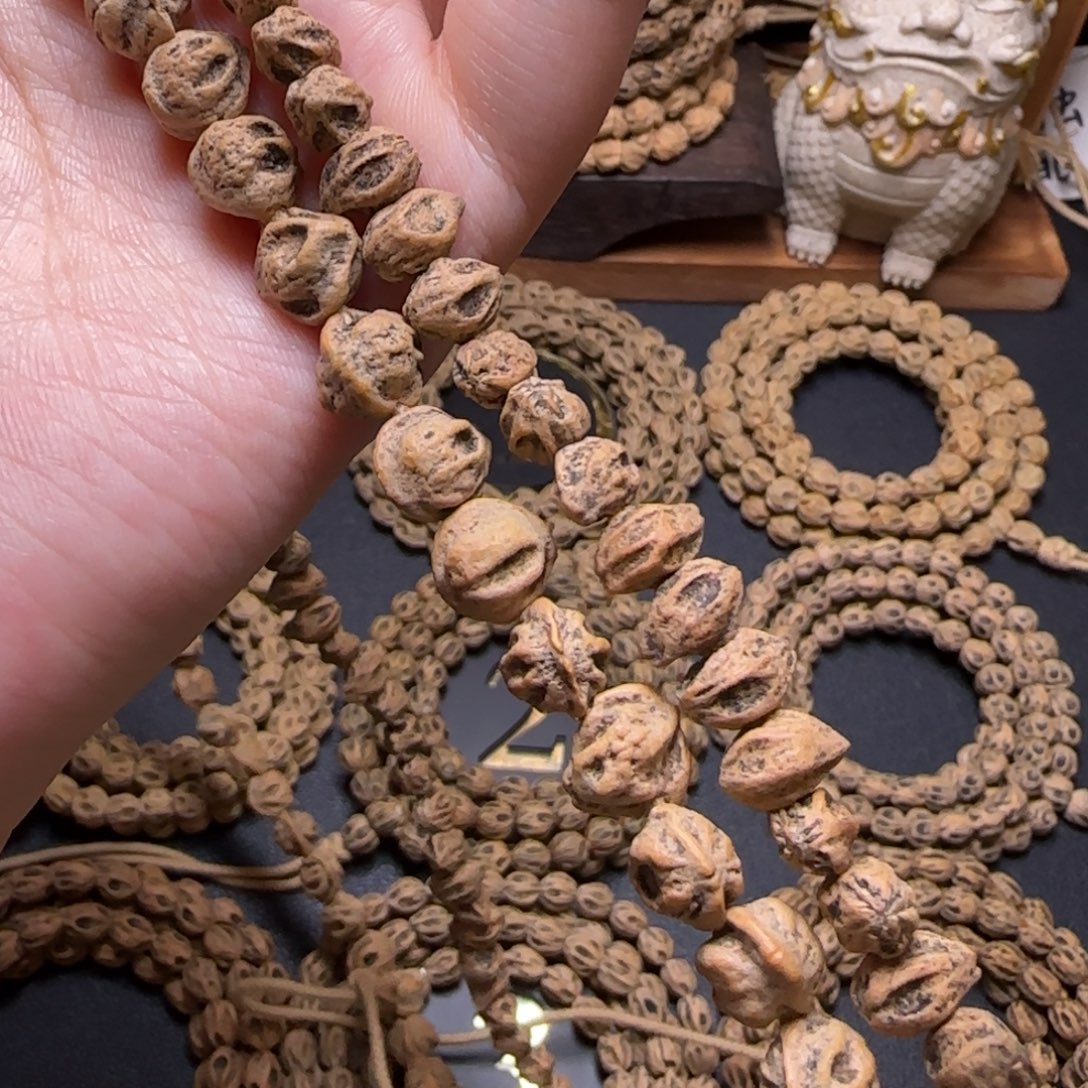 ****旯柏香籽/百香籽吊坠