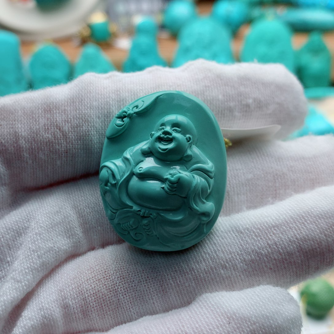 绿松石颈饰未镶嵌