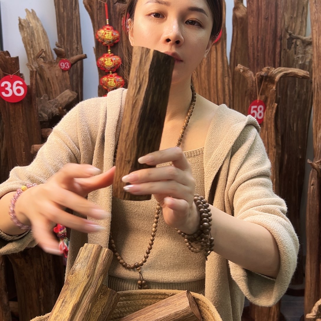 沉香沉香碎屑天然沉香原材料高品质