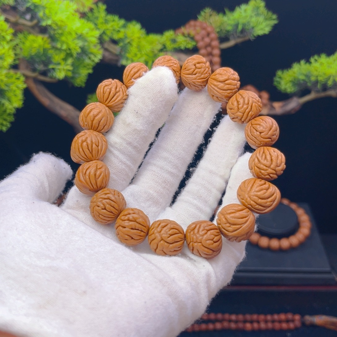 哈***喽吊坠桃核野生桃核