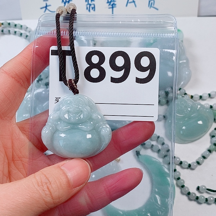 翡翠颈饰未镶嵌天然