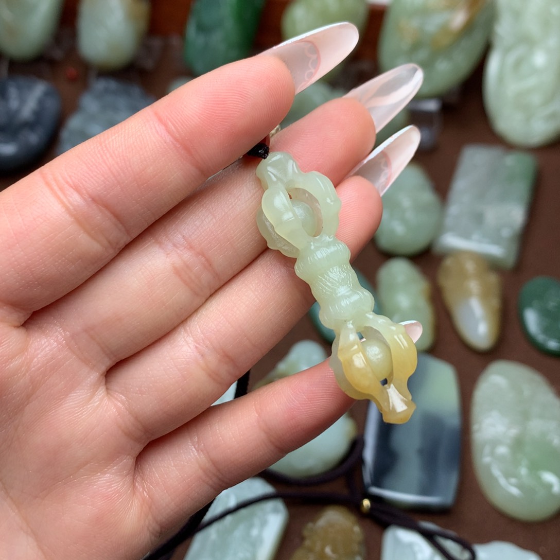 和田玉挂件未镶嵌