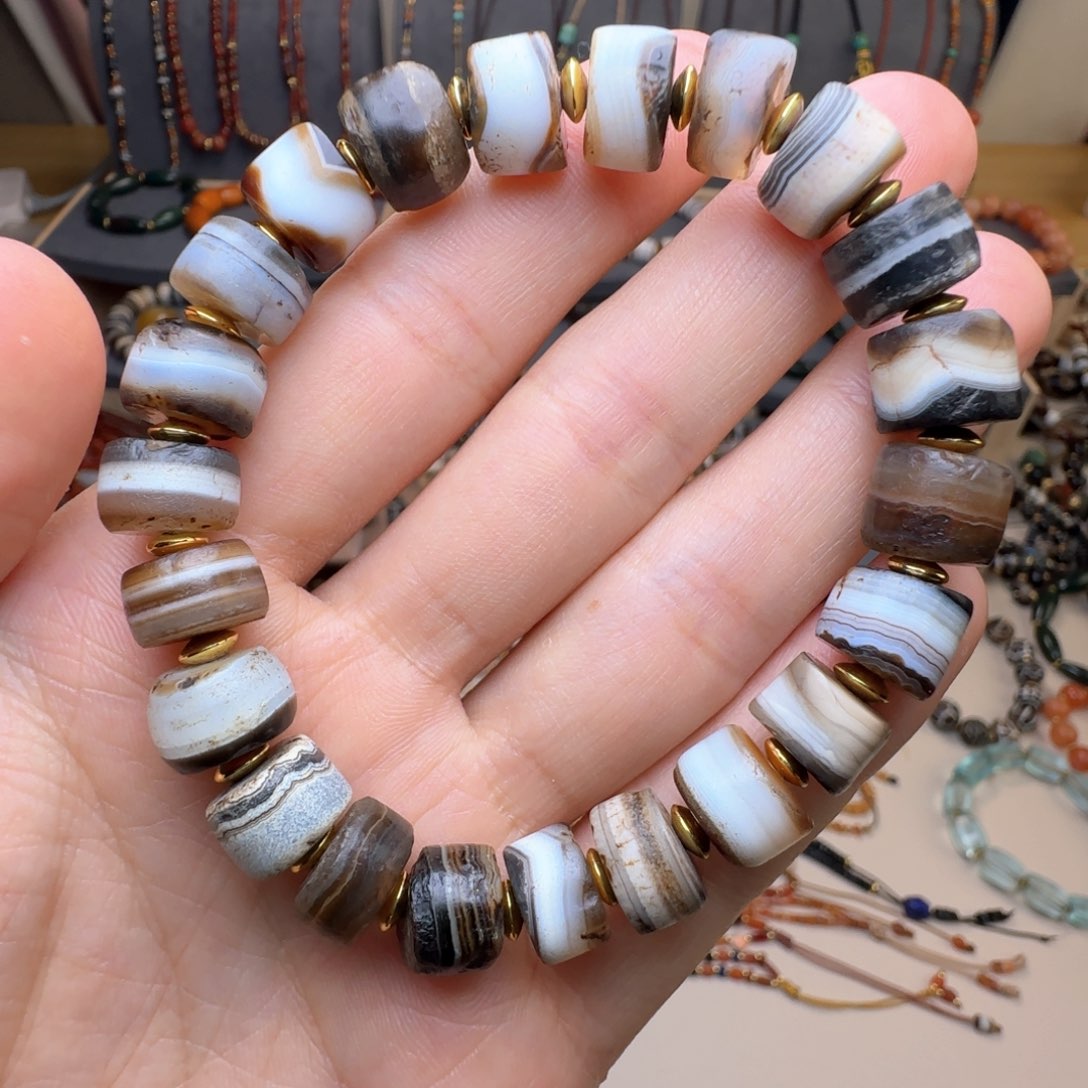 玛瑙/玉髓颈饰未镶嵌