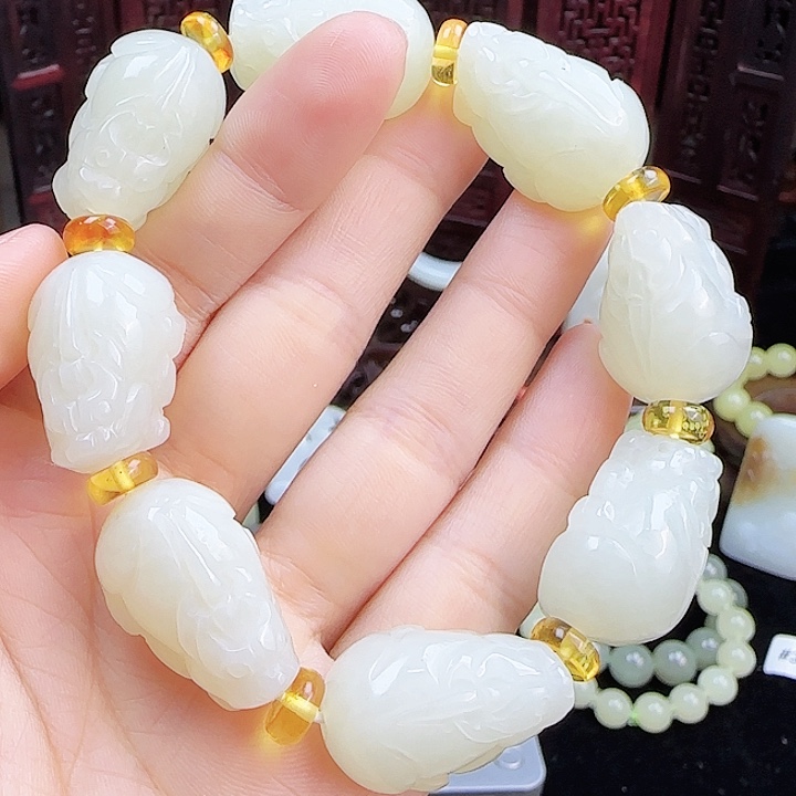 和田玉挂件未镶嵌定制发货