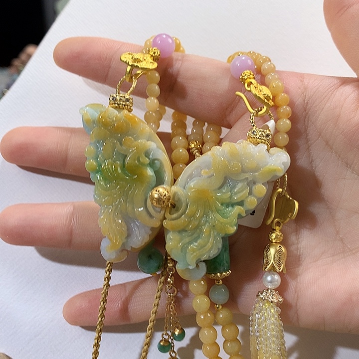 翡翠未镶嵌颈饰翡翠吊坠