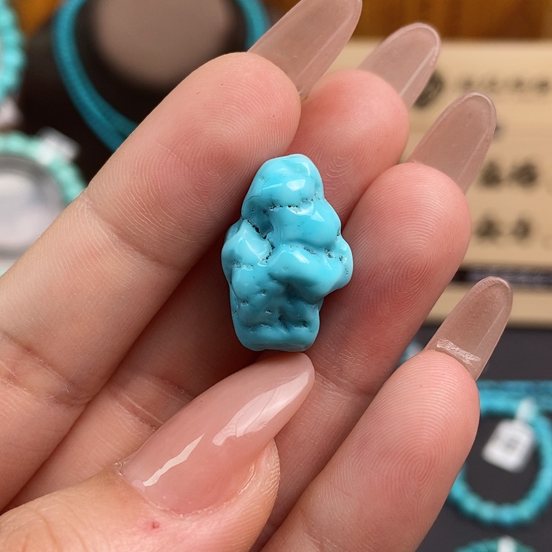 绿松石雕刻未镶嵌