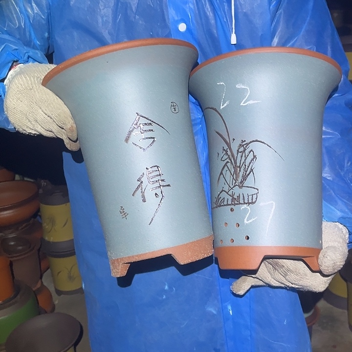 紫砂花盆紫砂花盆和小