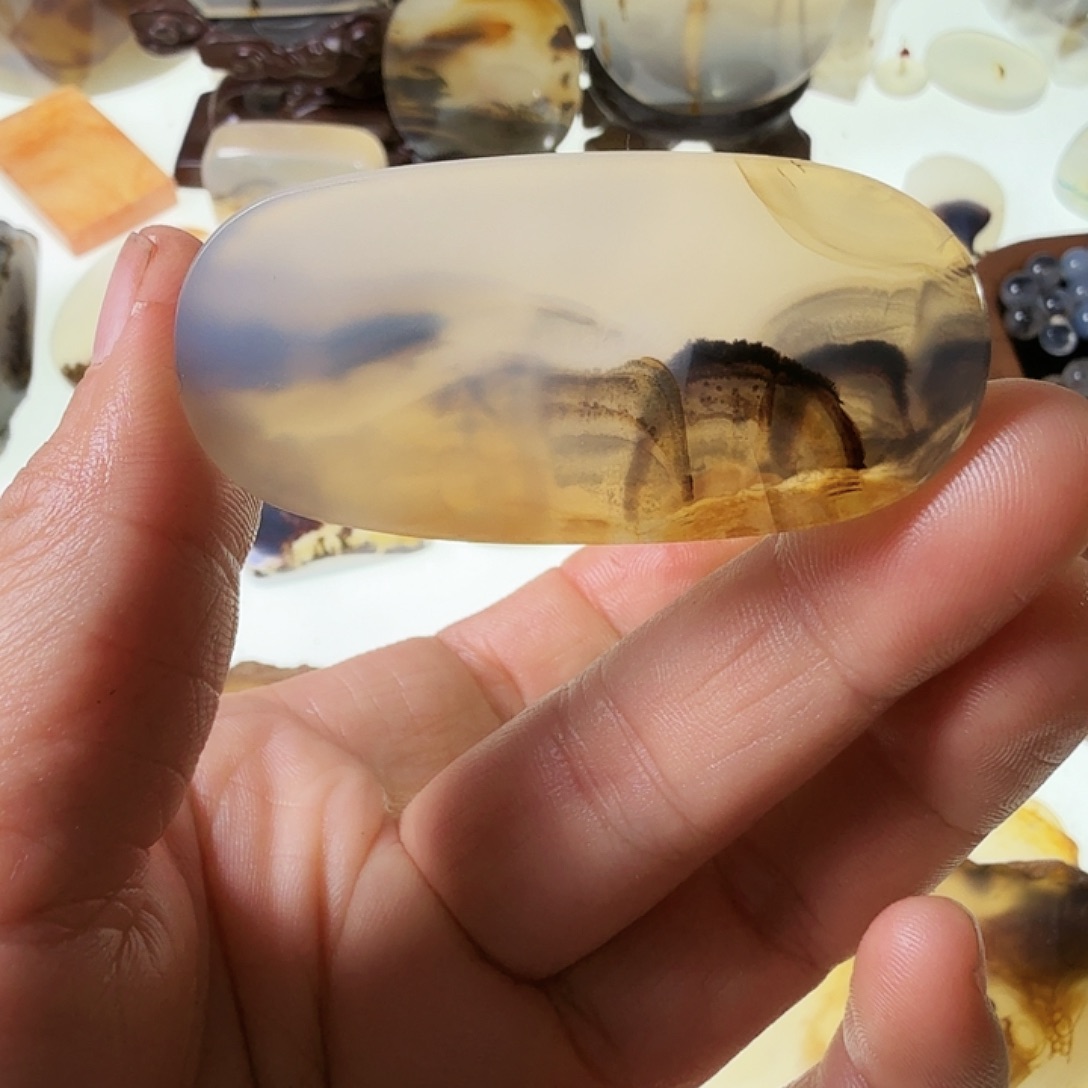 玛瑙/玉髓未镶嵌珠宝半成品