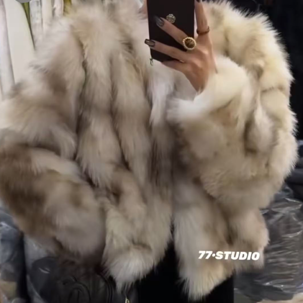 【大萍子家】韩版时尚冬季加厚毛毛女士外套4021