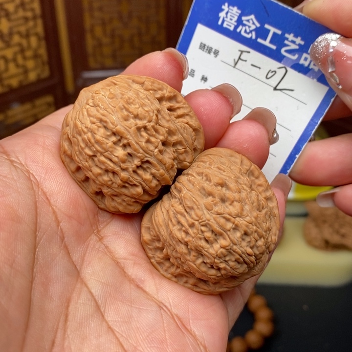 文玩核桃吊坠36全品绣球