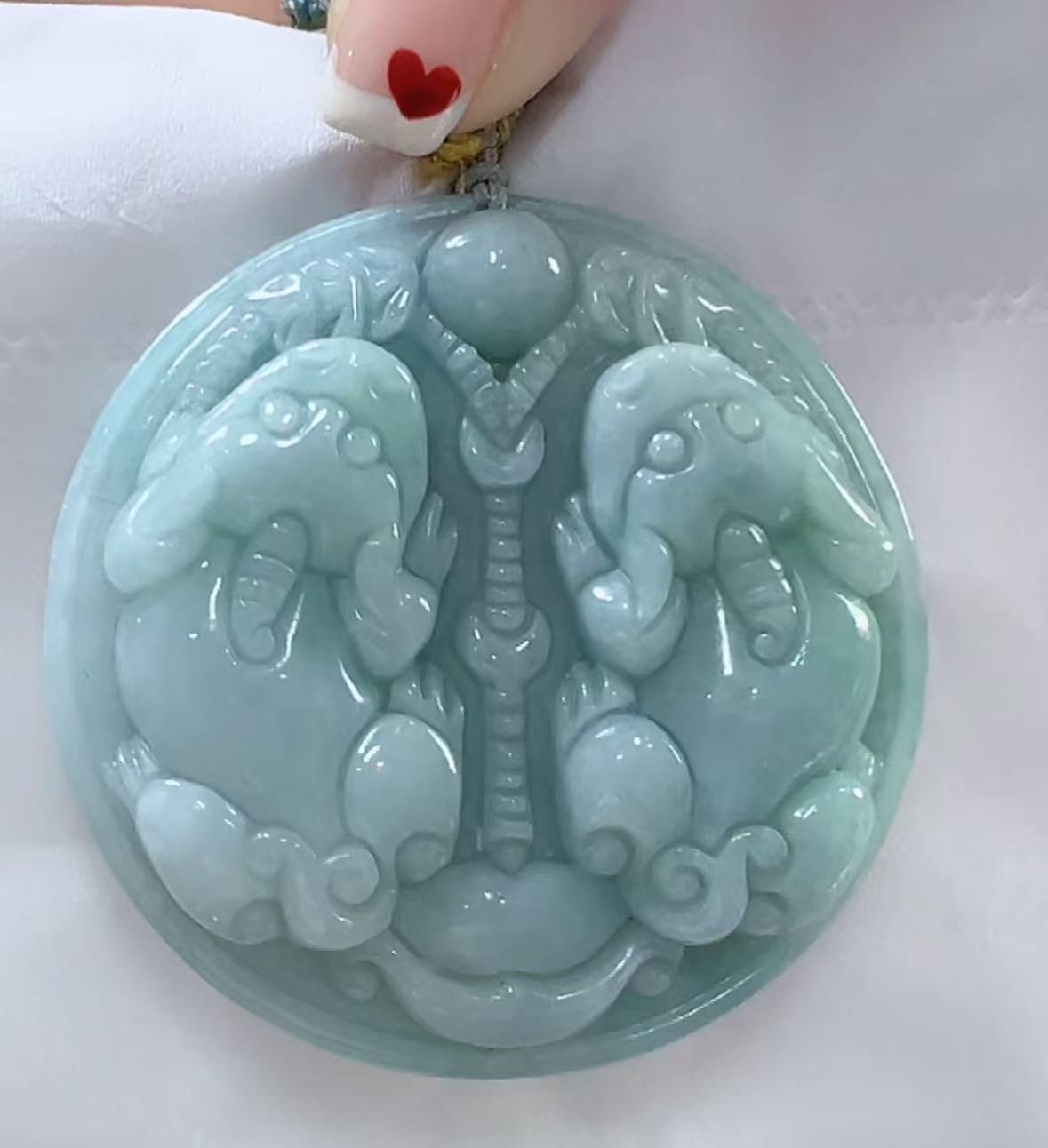 天然翡翠A货双貔貅吊坠（多样性发货发其一）宽48-52厚11-13