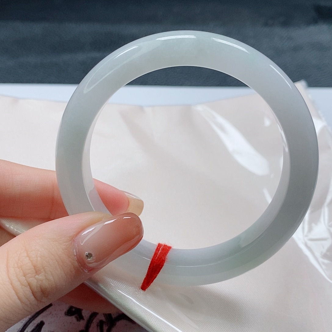 【闪购商品】未镶嵌手镯翡翠470号
