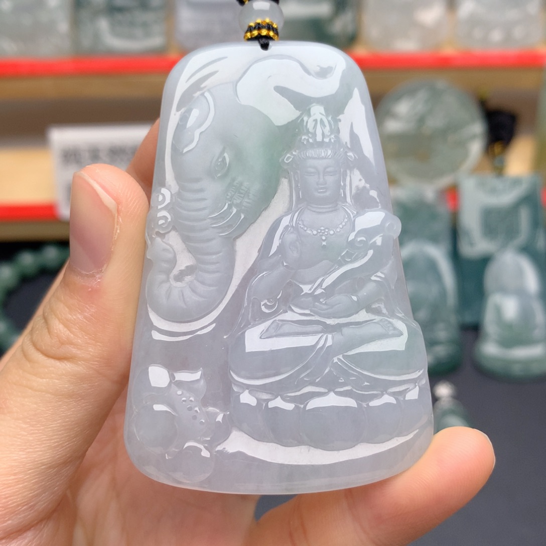 翡翠未镶嵌颈饰普贤