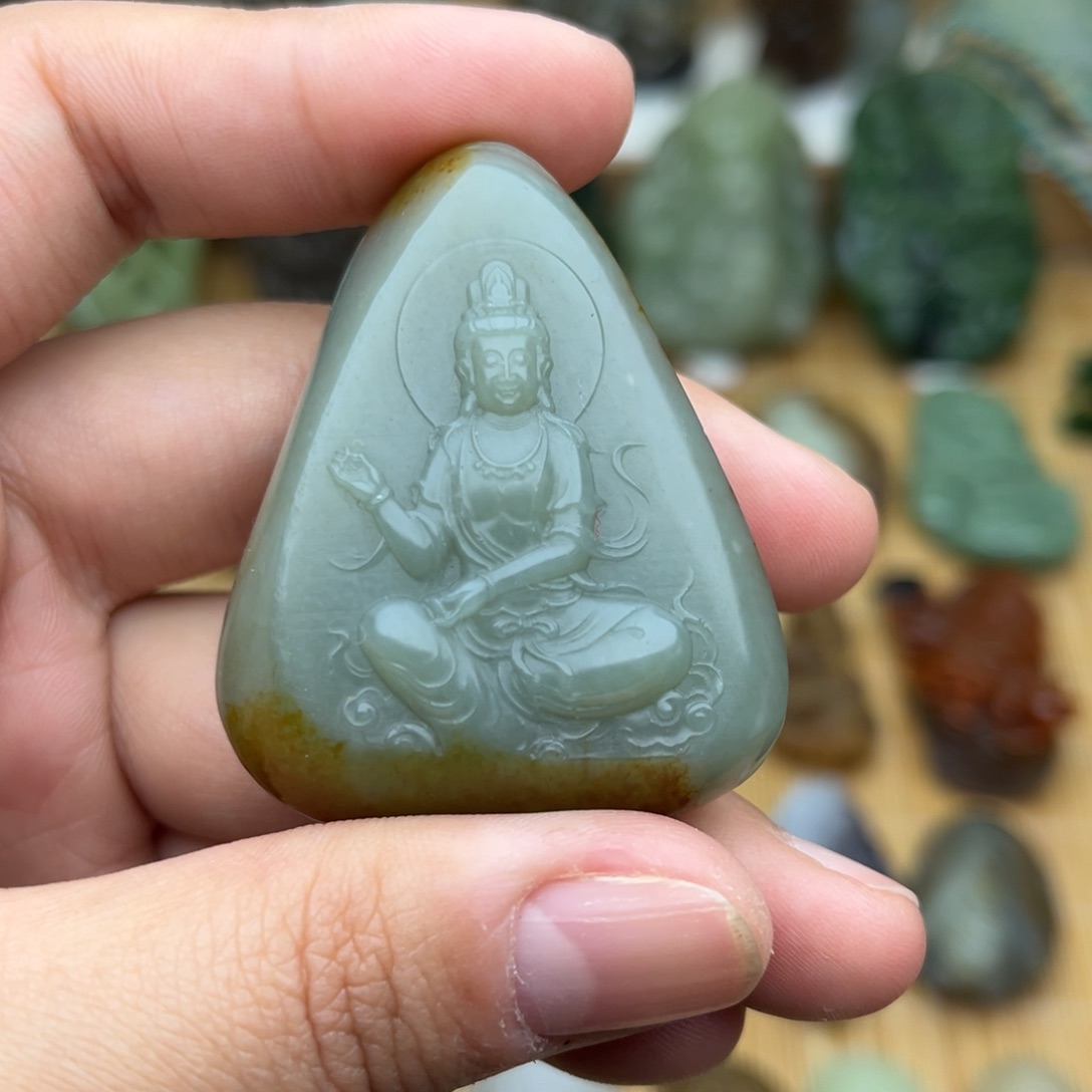 和田玉颈饰未镶嵌