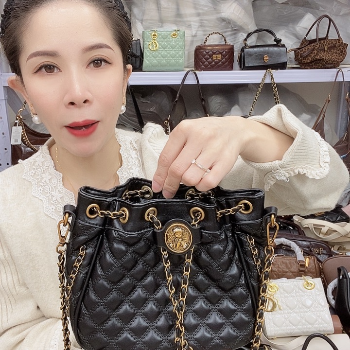 蚕丝小牛剖层皮革PU