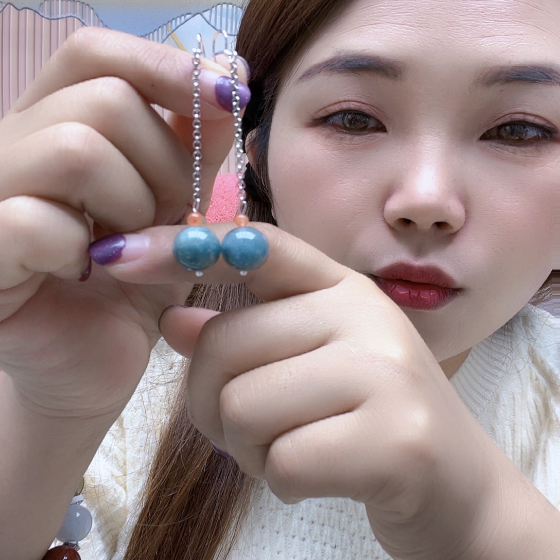 翡翠未镶嵌颈饰耳环