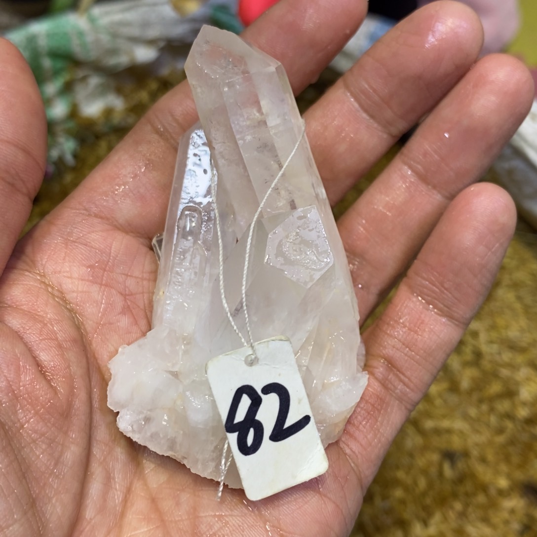 水晶原石摆件未镶嵌水晶