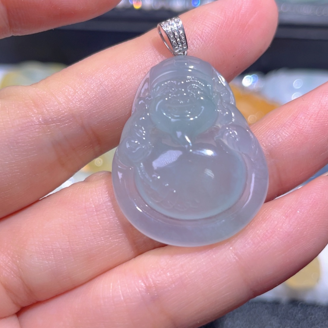 颈饰18K金镶嵌翡翠翡翠