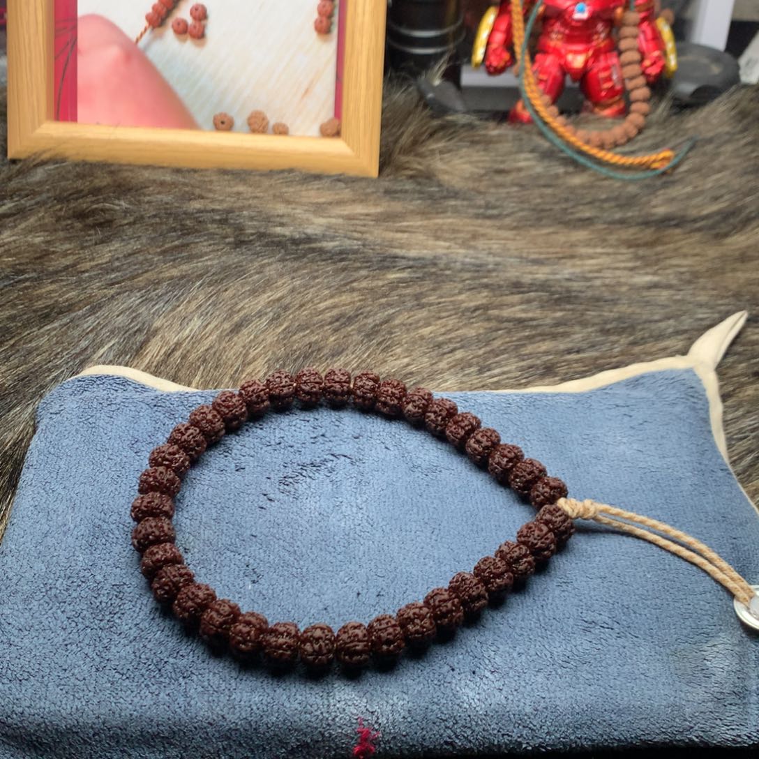 吊坠金刚菩提平细