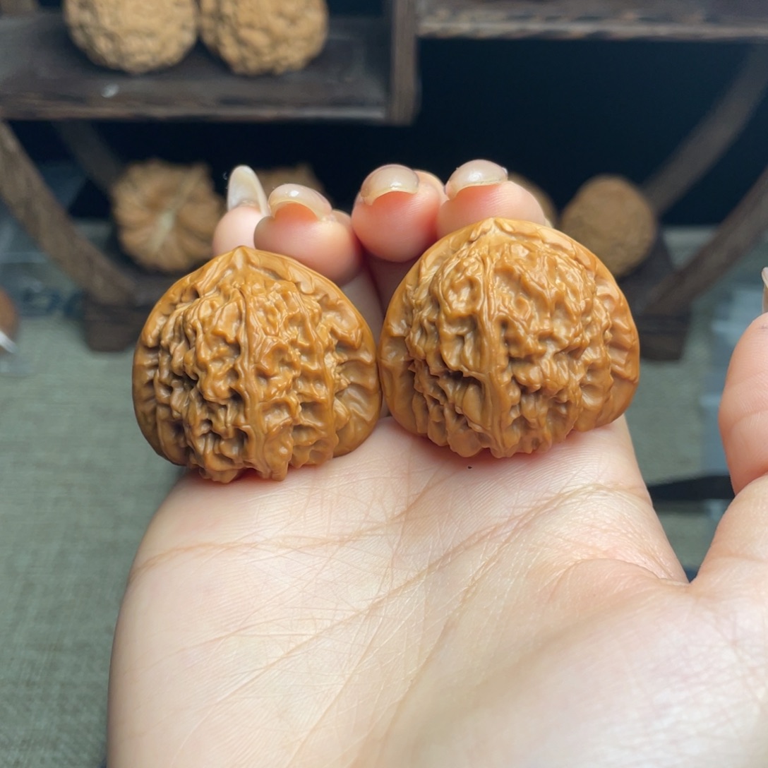 文玩核桃吊坠暖**诗三角白36