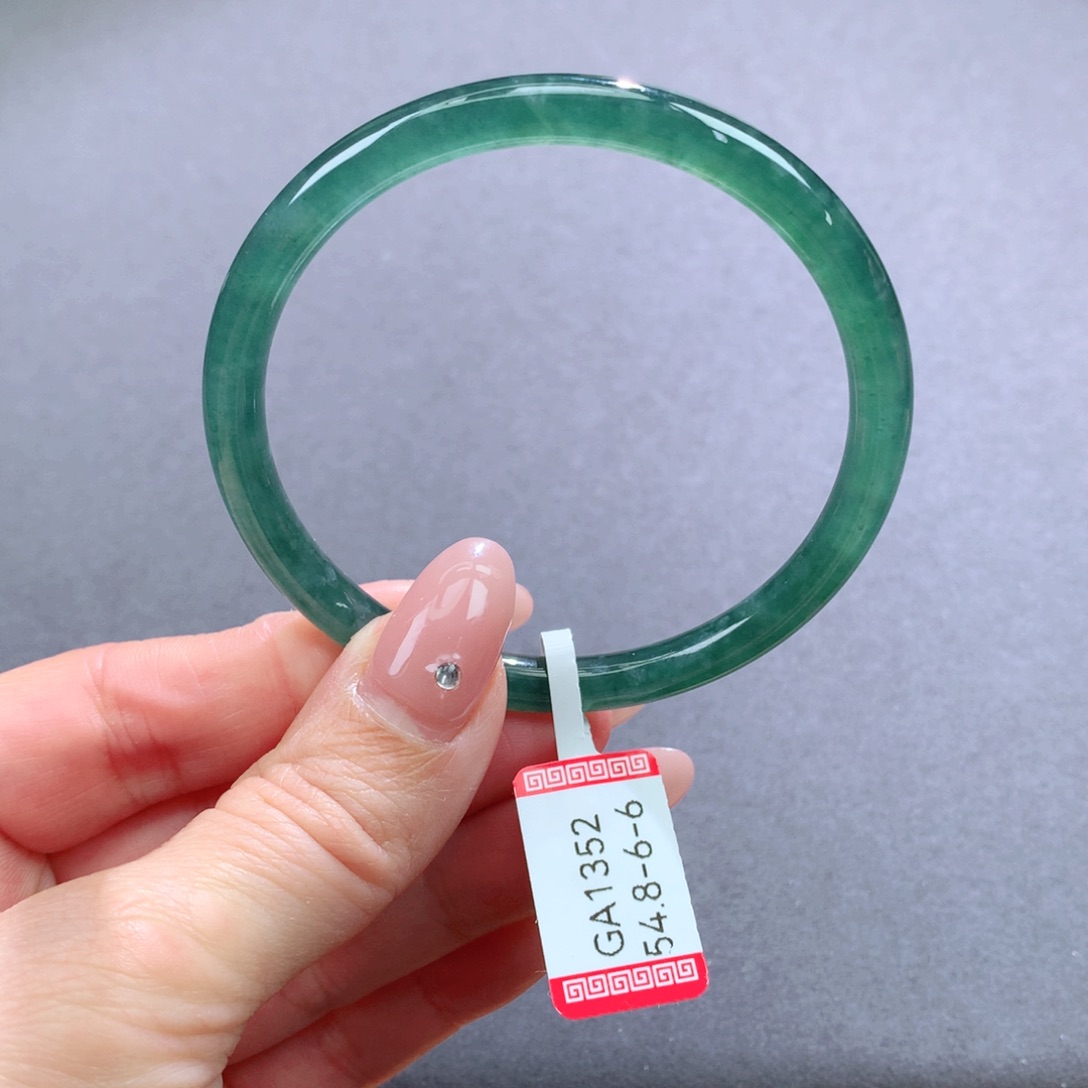 翡翠手镯未镶嵌天然翡翠手镯叮当镯