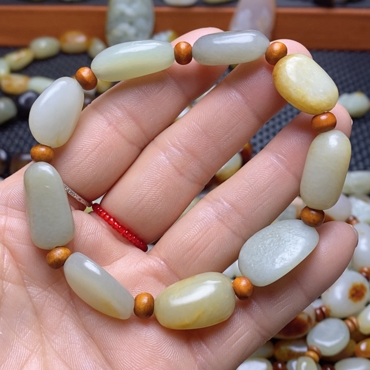 和田玉手链未镶嵌