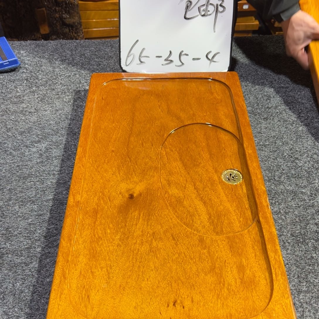 缅甸大叶金丝楠实木茶盘