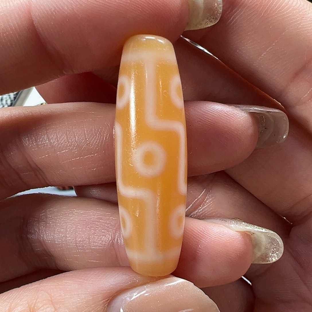 玛瑙/玉髓未镶嵌珠宝半成品聚缘嫩色折九