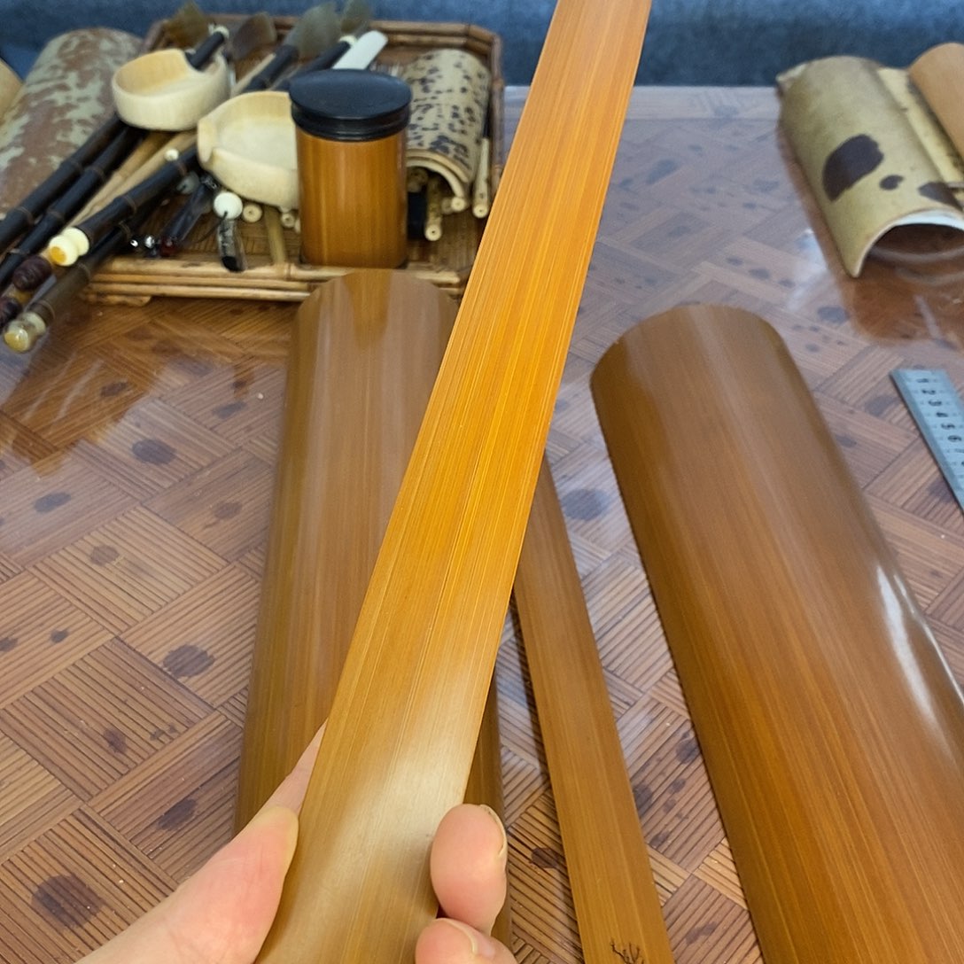 云***鹰老玉竹戒尺一把如图