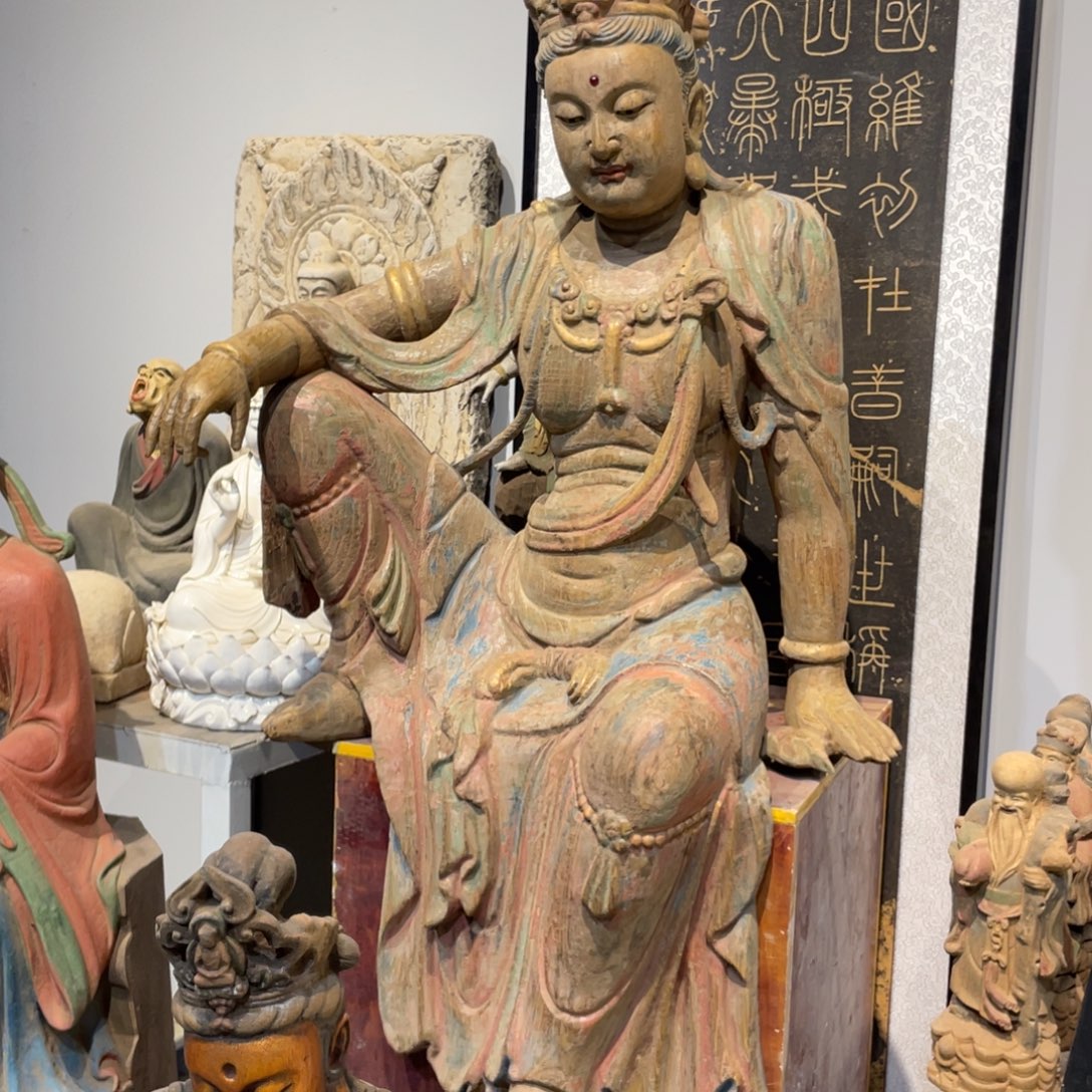 芳***事木木雕彩绘自在观音