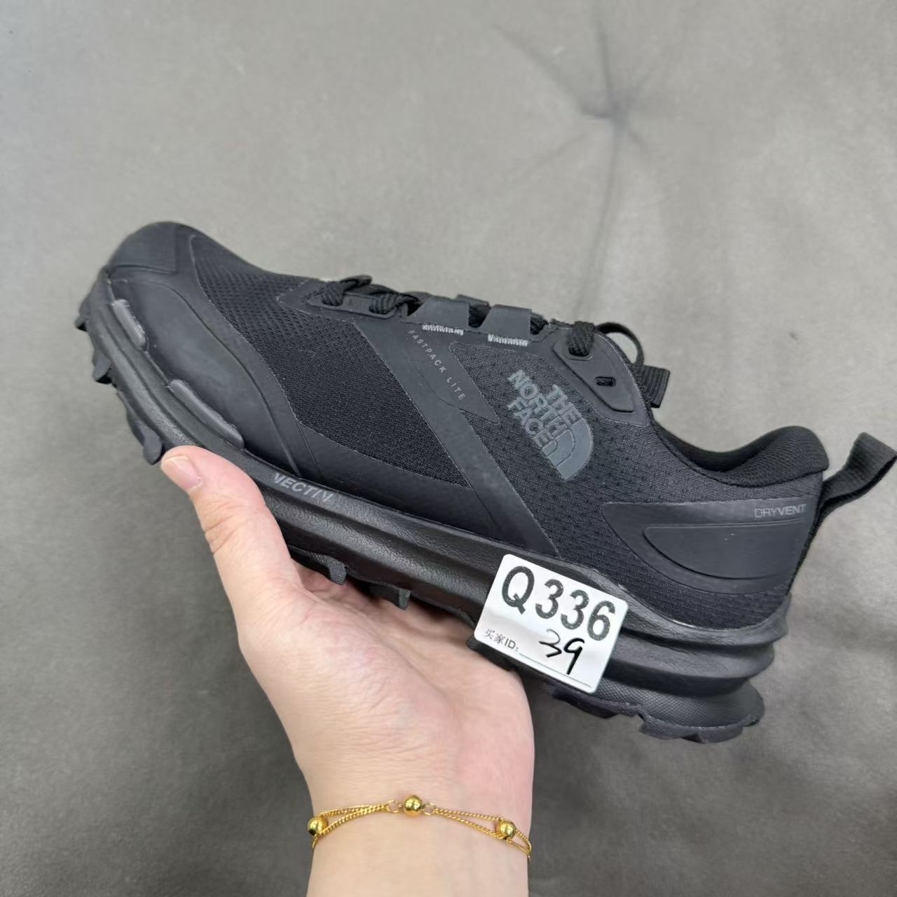 TheNorthFace/北面/新款户外运动休闲鞋 Q336( 无原盒 鞋垫原垫 )