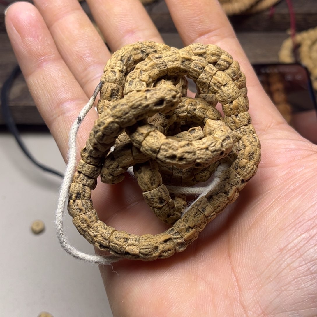 彩***虹吊坠柏香籽/百香籽