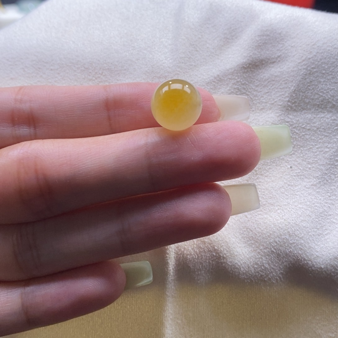 翡翠未镶嵌颈饰冰一抹黄珠卡11.8