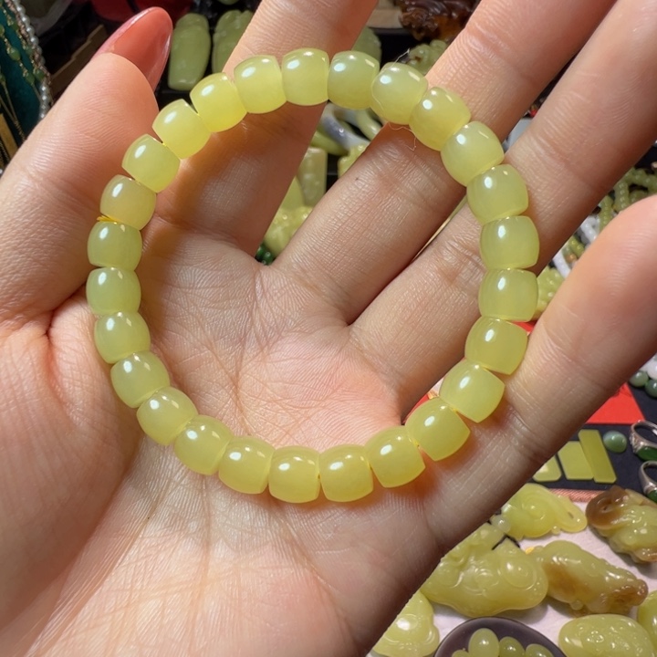 和田玉（黄玉）颈饰未镶嵌