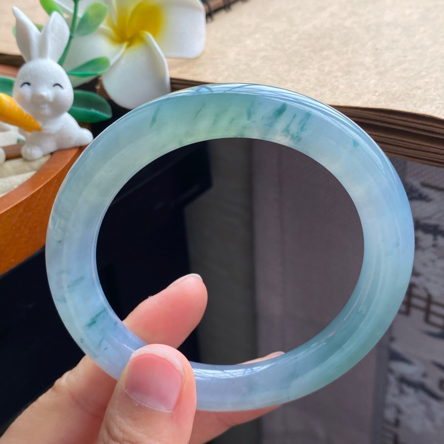 A205盘！290号62.2-11.1-10.9冰油青飘花圆条 底子油润透翡翠手镯