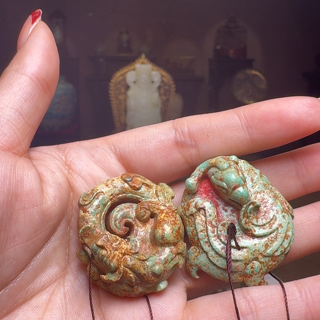 和田玉挂件未镶嵌倾**子