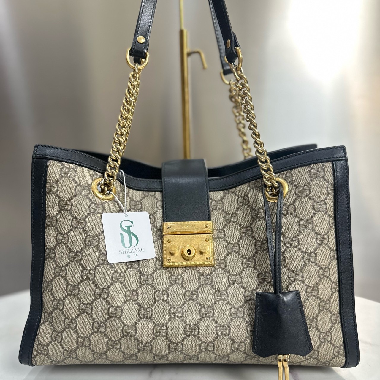 99新 GUCCI/古驰 Padlock老花金属锁头中号单肩包11475246