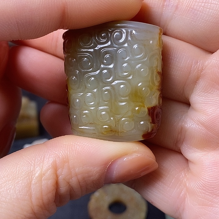 和田玉（糖玉）车挂未镶嵌温*