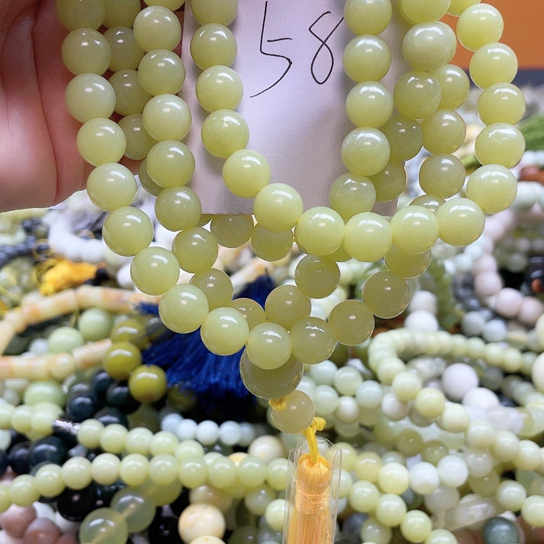 未镶嵌蛇纹石玉手链