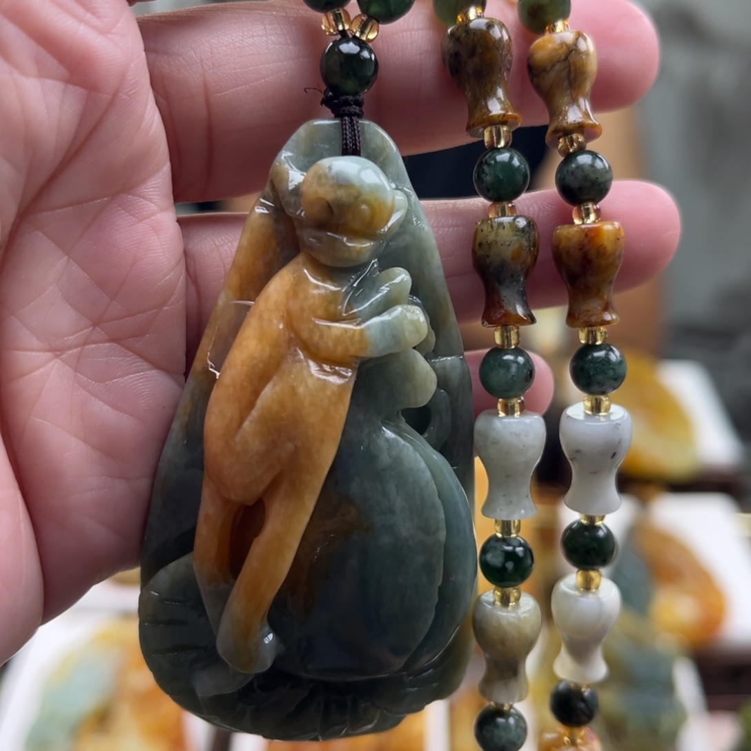 岫玉未镶嵌挂件挂件