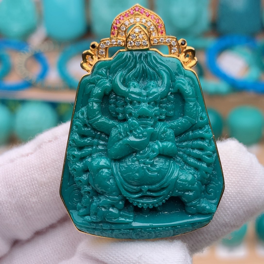 未镶嵌绿松石珠宝奇石