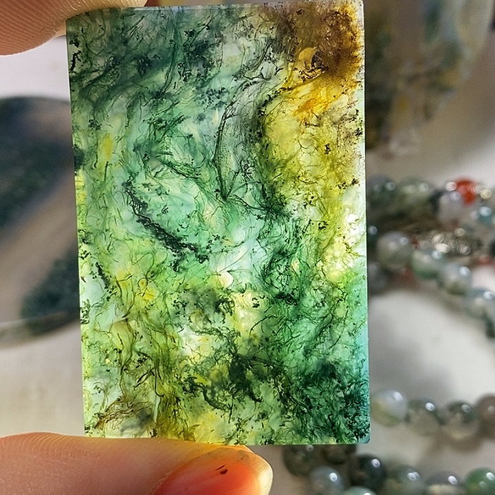 王***彤玛瑙/玉髓未镶嵌吊坠(赠链)