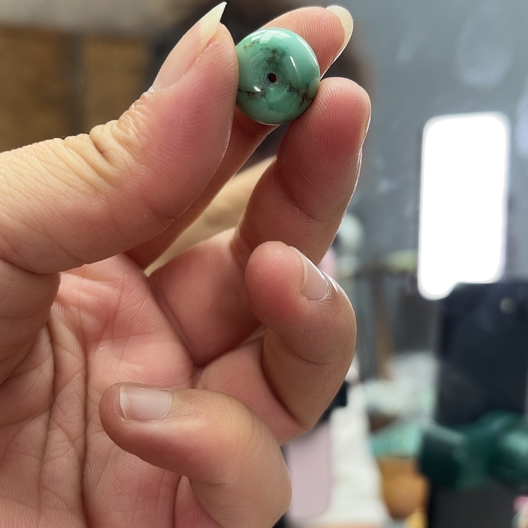 绿松石未镶嵌平安扣发一件