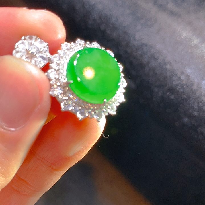 【闪购商品】翡翠颈饰银S925镶嵌翡翠