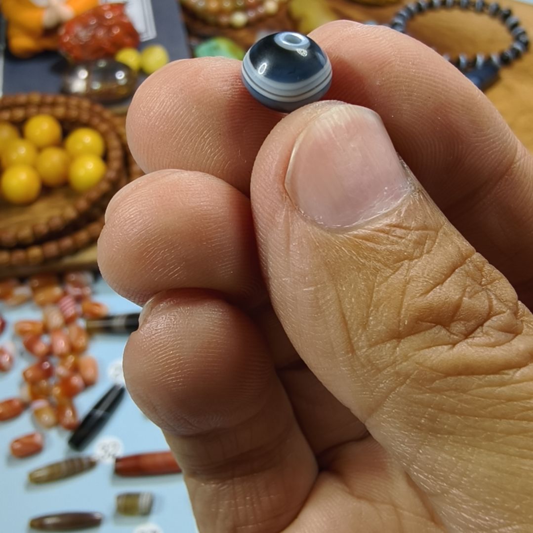 Y***.玛瑙/玉髓未镶嵌珠子