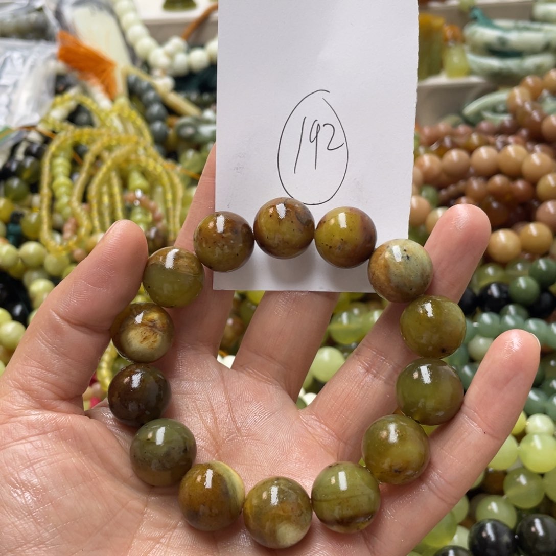 蛇纹石玉手链未镶嵌