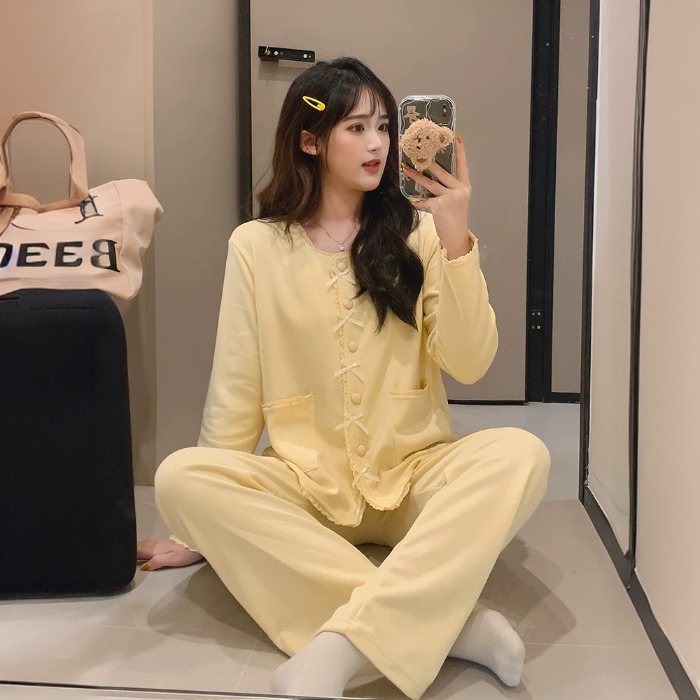 高级感奶黄色睡衣女春款原创莫代尔带胸垫长袖长裤开衫家居服